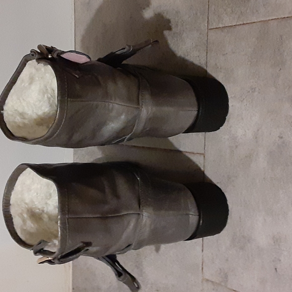 RED V VALENTINO size  9 - Picture 3 of 5